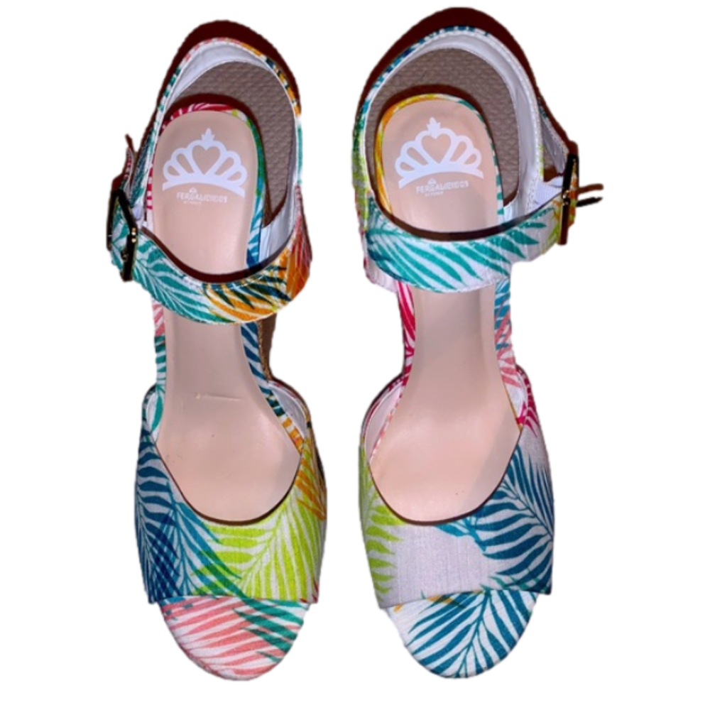 Fergalicious by Fergie tropical pattern wedges plataforms size 12, (5”) NWOT